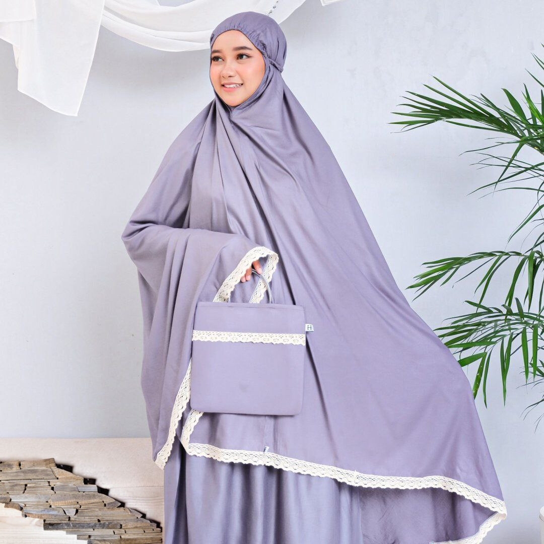 Mukena Dewasa Polos Renda